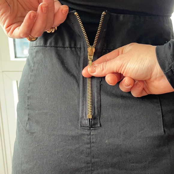 EXPRESS SKIRT - Picture 5 of 6